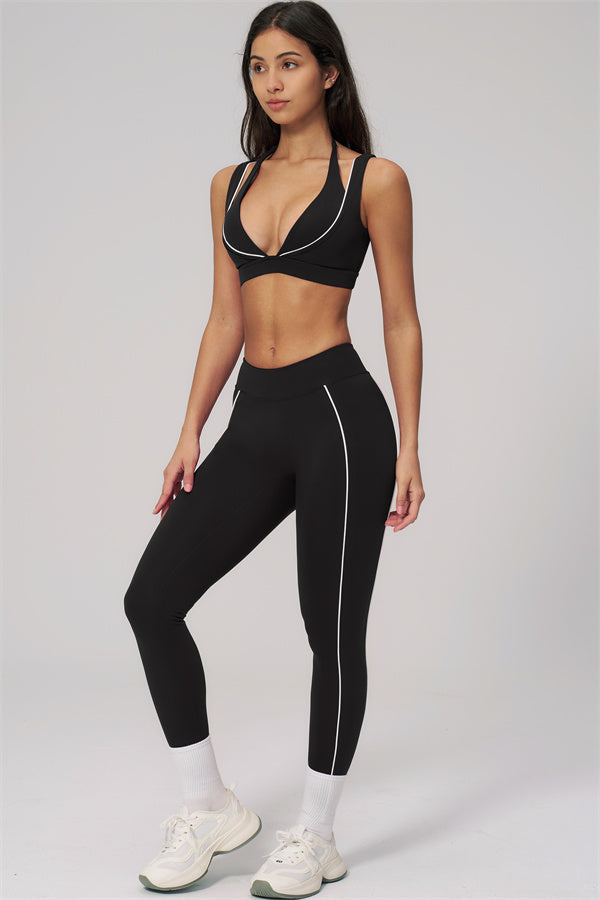 The Clarity Contour Line Sports Bra Leggings 2-Piece Set