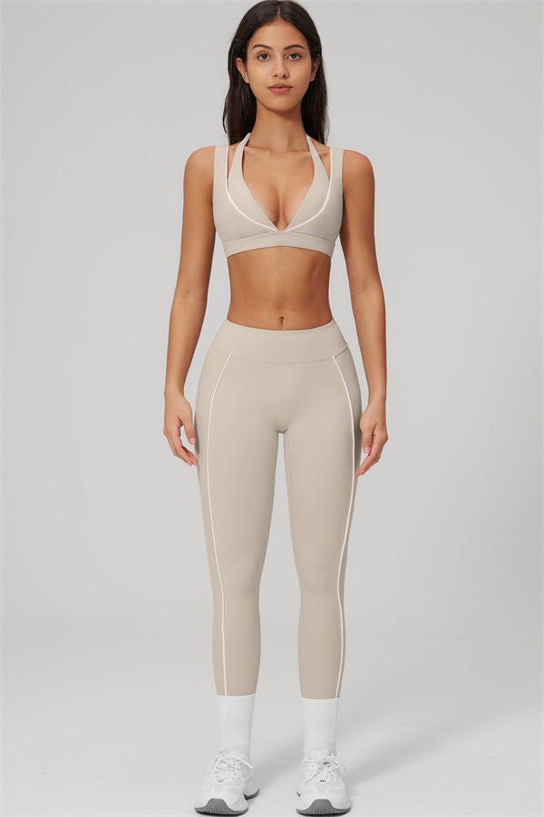 The Clarity Contour Line Sports Bra Leggings 2-Piece Set