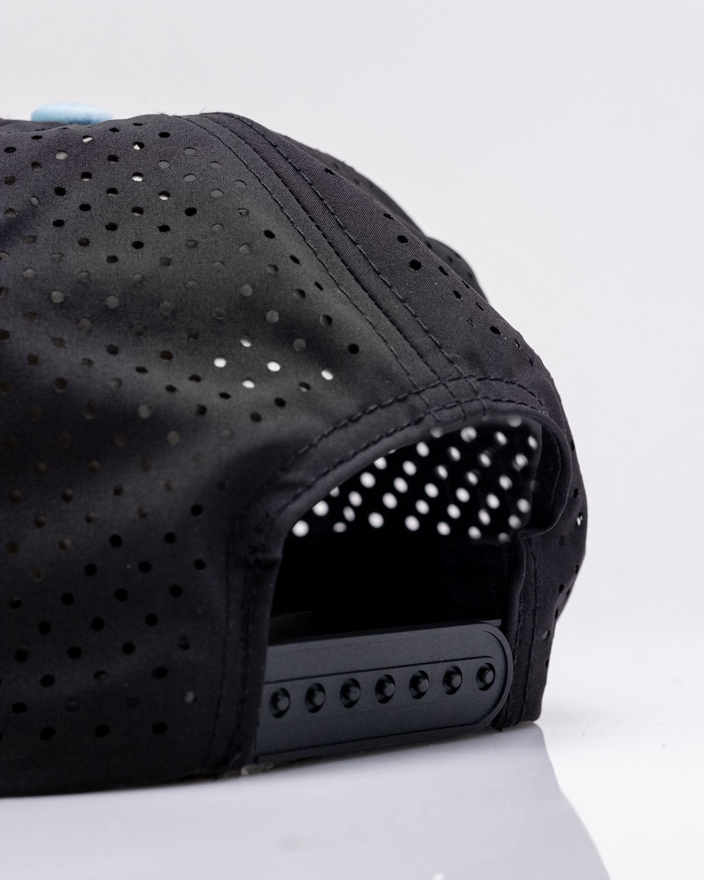 Sasquatch Black - Perforated Rope Hat