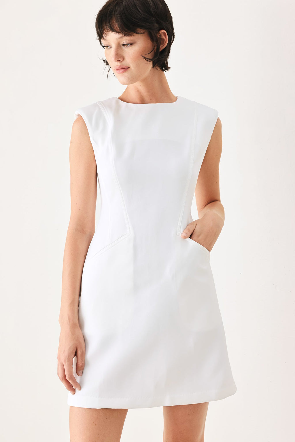 THE MODERN ICON WOVEN SHIFT DRESS