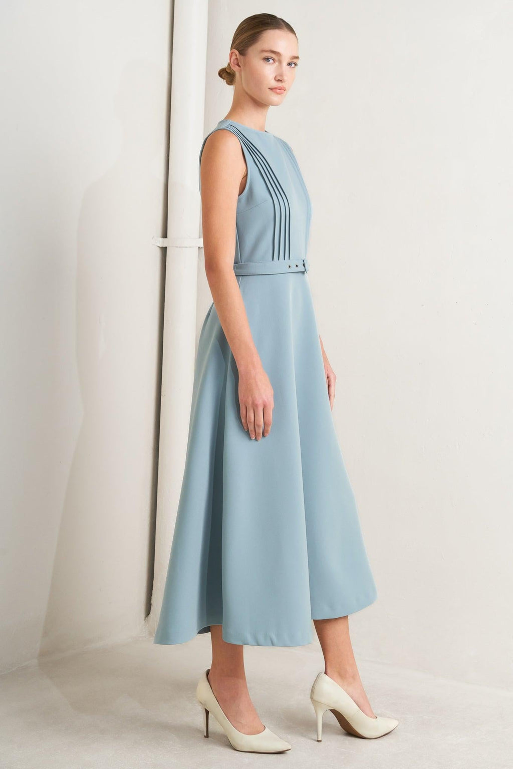 SOFT SPOKEN WOVEN MIDI DRESS
