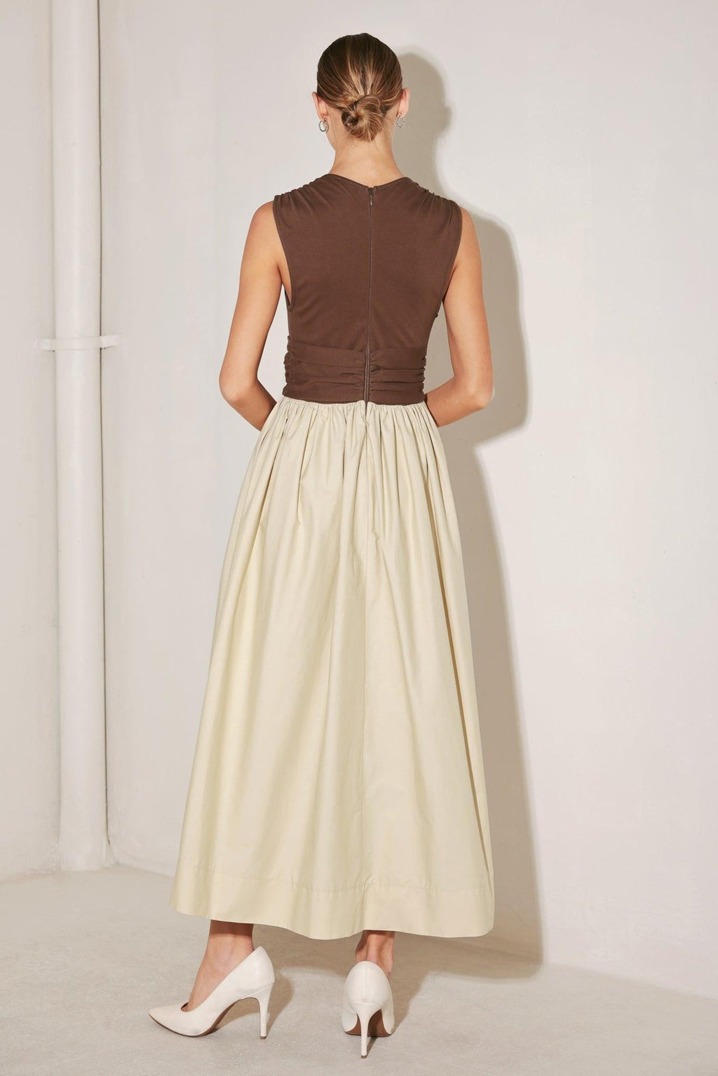 ANGEL VEIL SOLID MIDI DRESS
