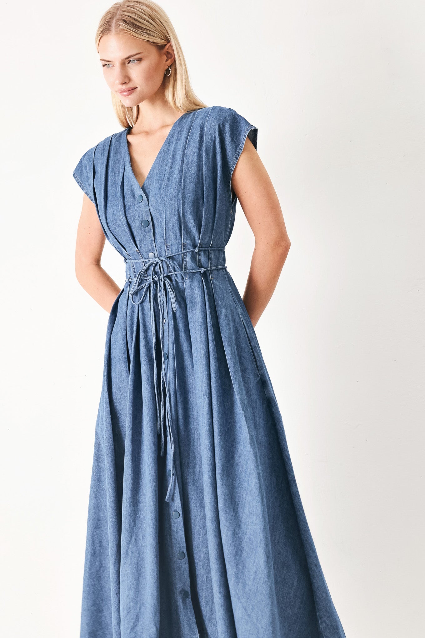 MIDNIGHT FLOW DENIM MIDI DRESS