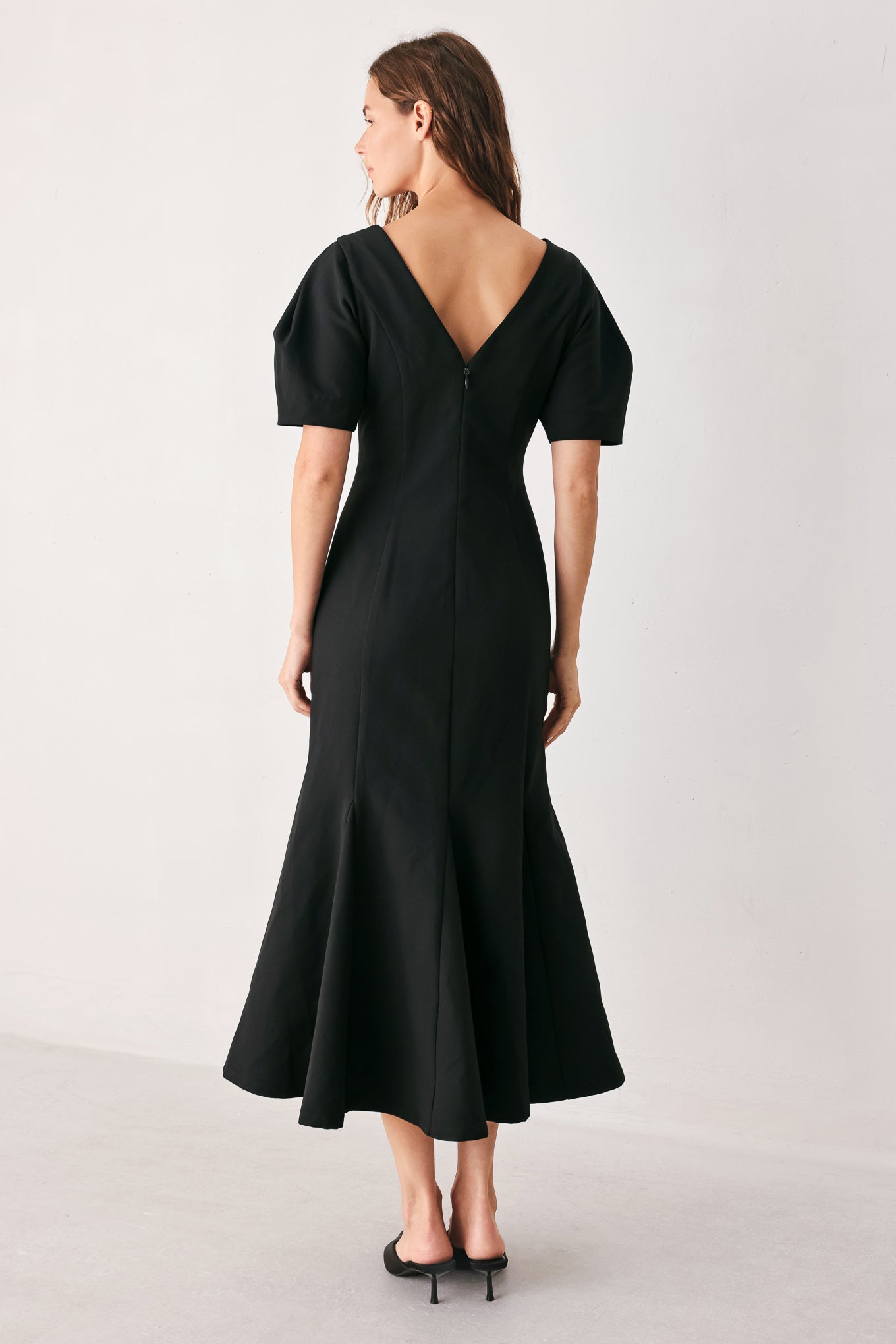 SOIRÉE PUFF WOVEN MIDI DRESS