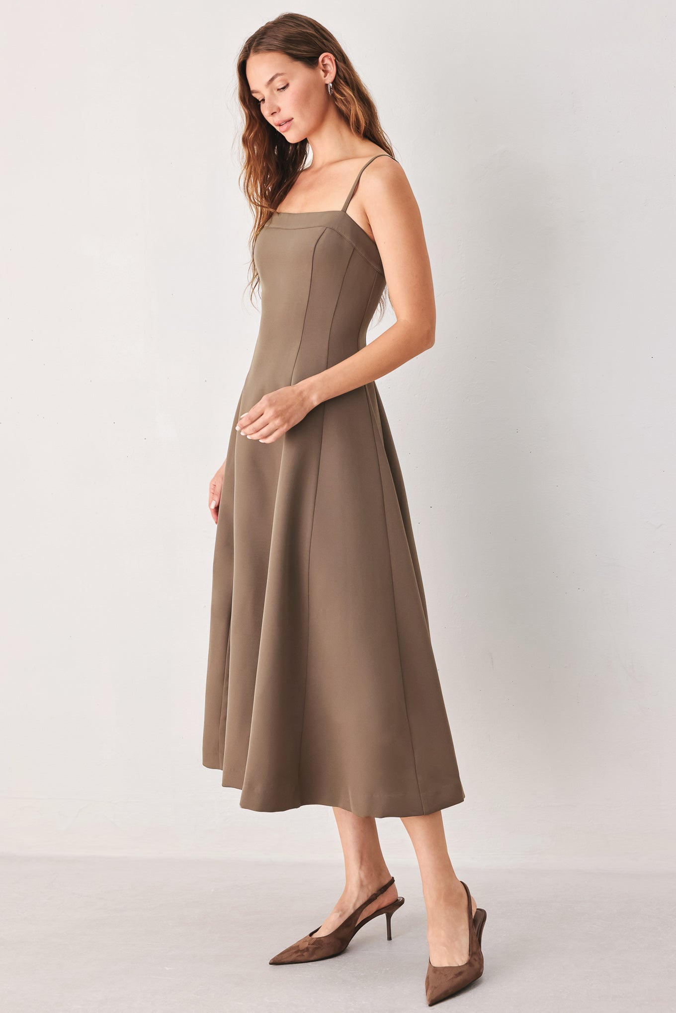 COFFEE BEAN SWING WOVEN MIDI DRESS