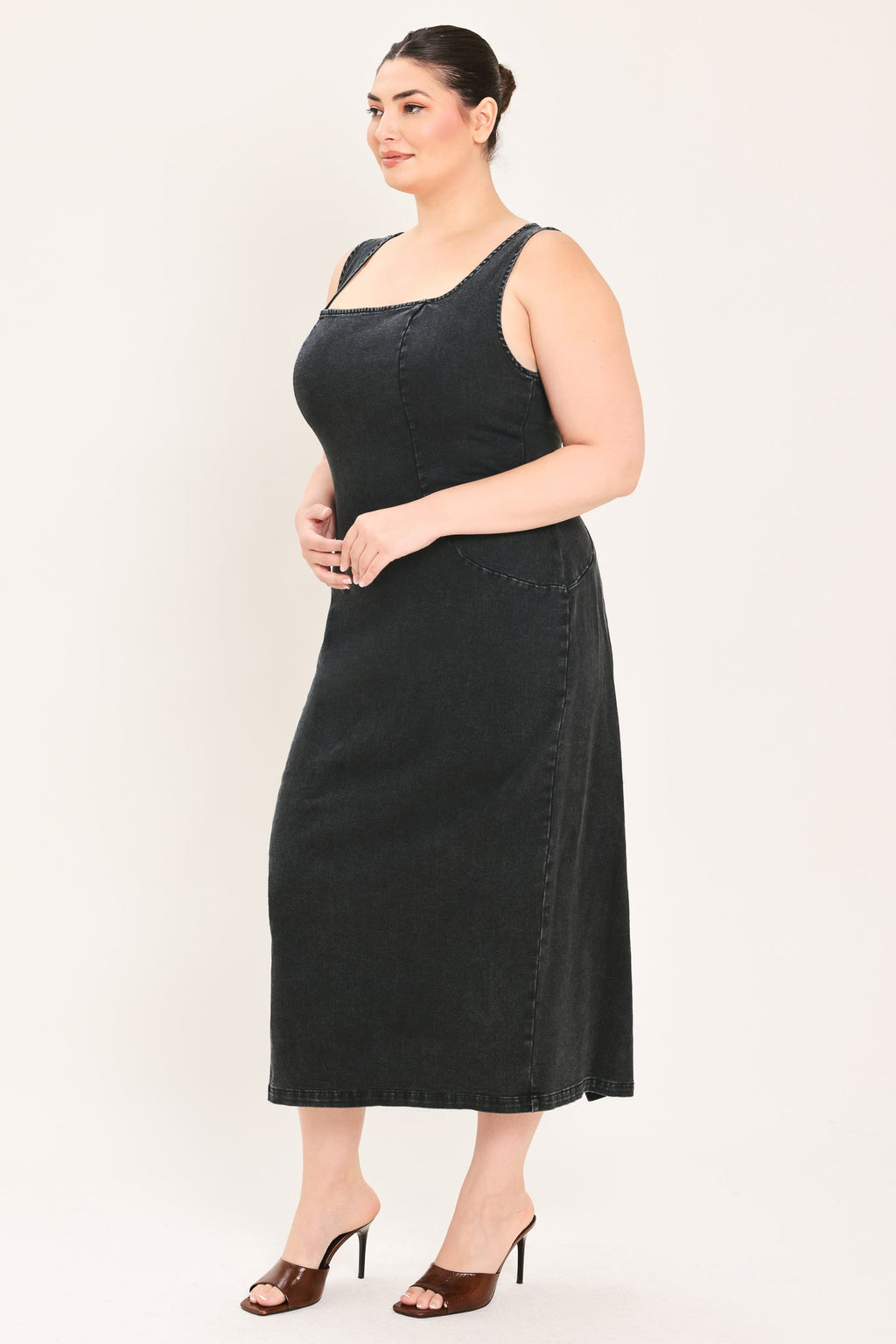 URBAN CHIC DENIM MIDI DRESS