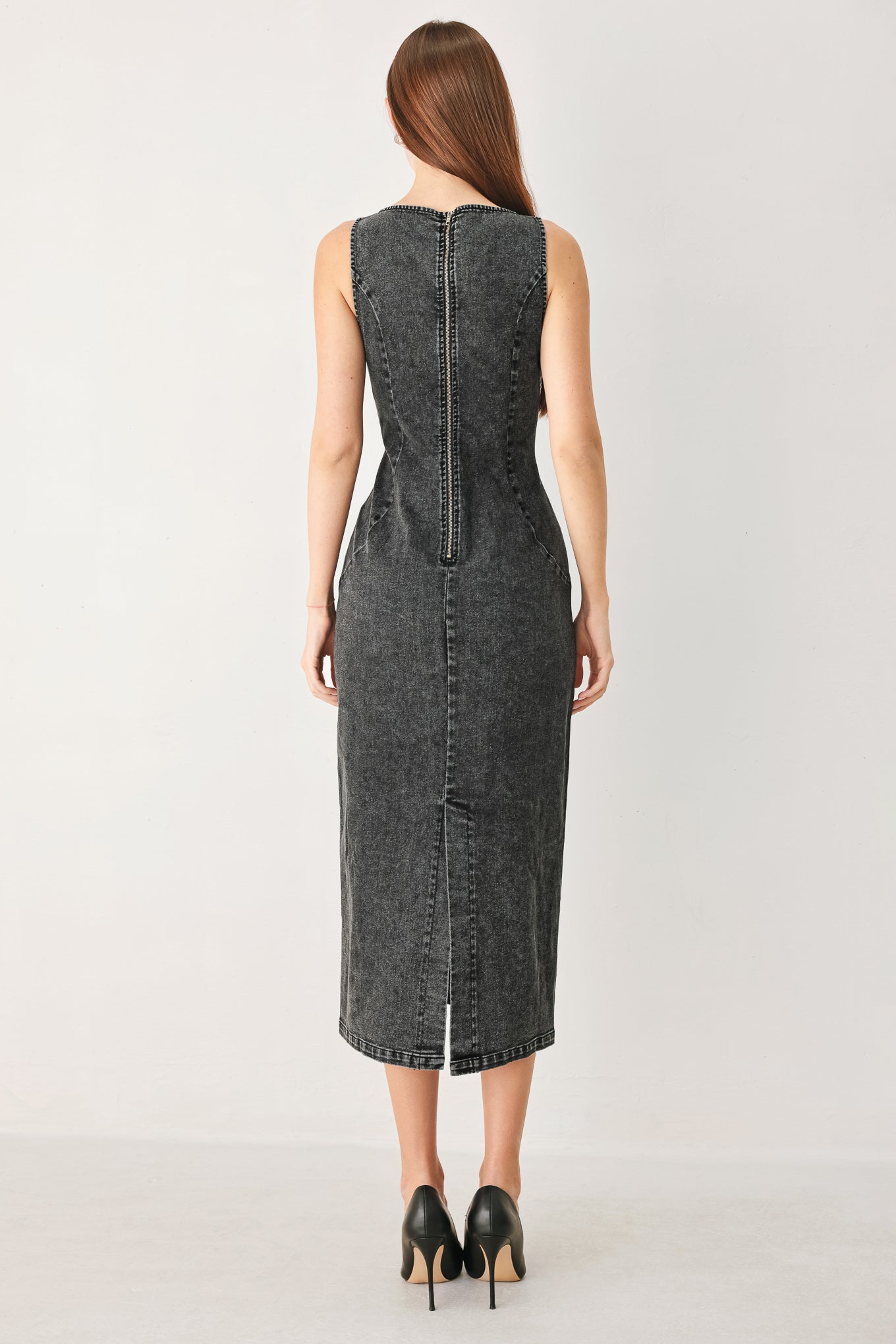 URBAN CHIC DENIM MIDI DRESS