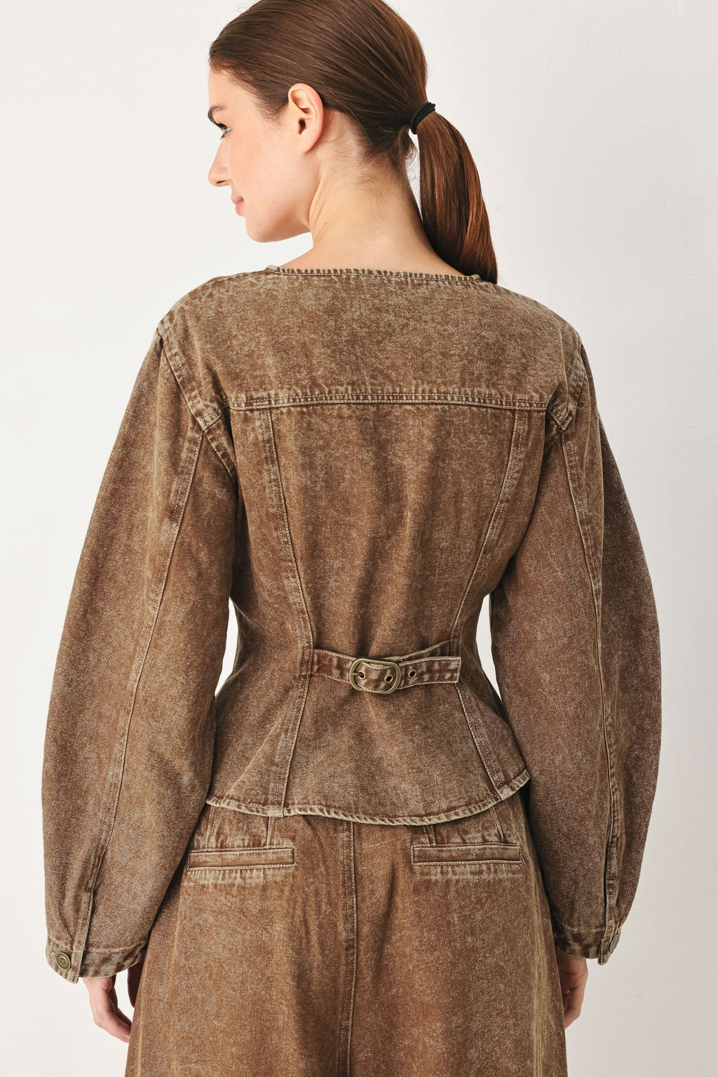 VINTAGE BROWN DENIM JACKET