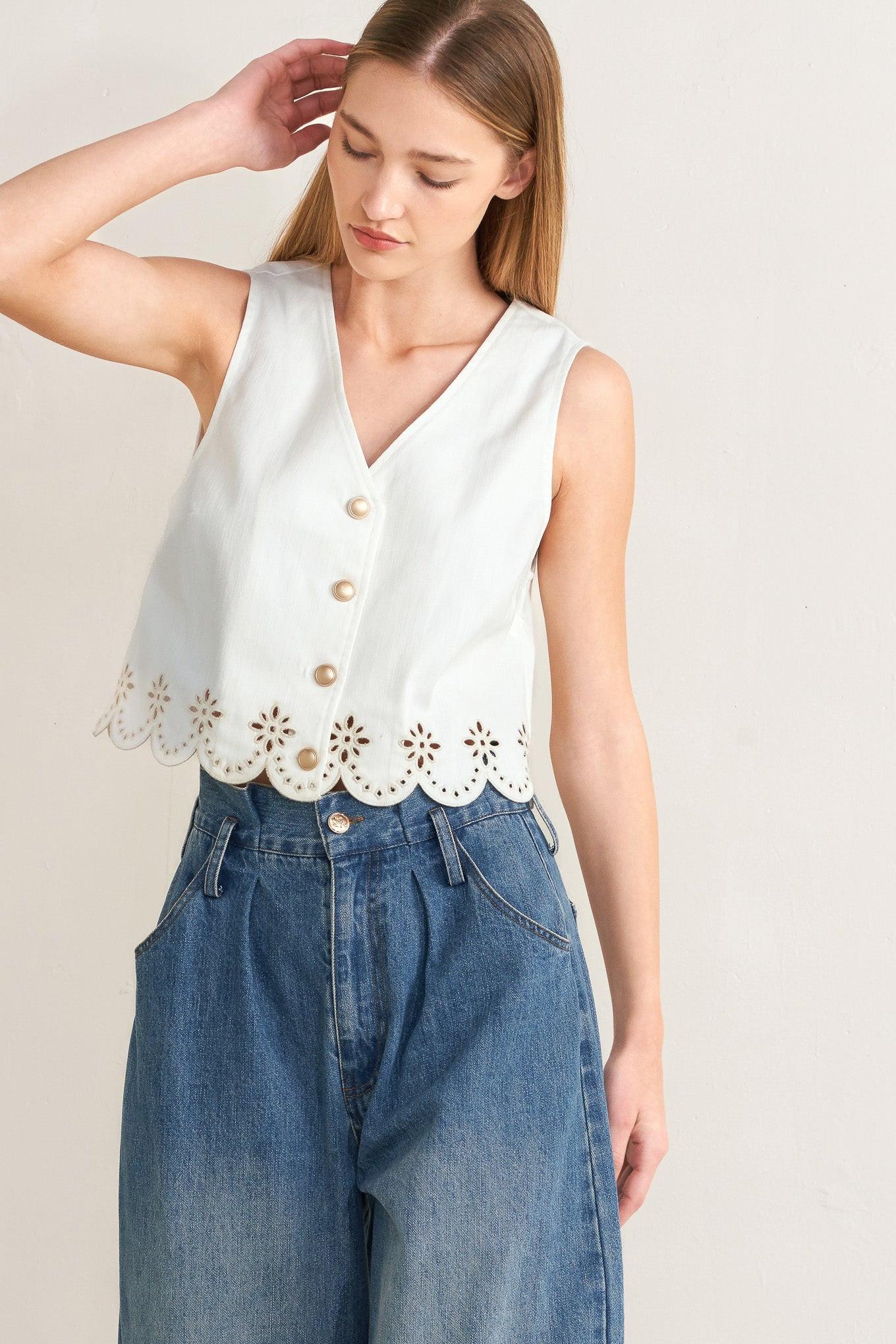 SEAFOAM SCALLOP WOVEN VEST