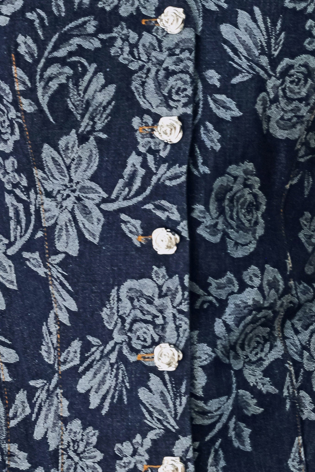 ROSETTE FLORAL WOVEN JACQUARD TOP