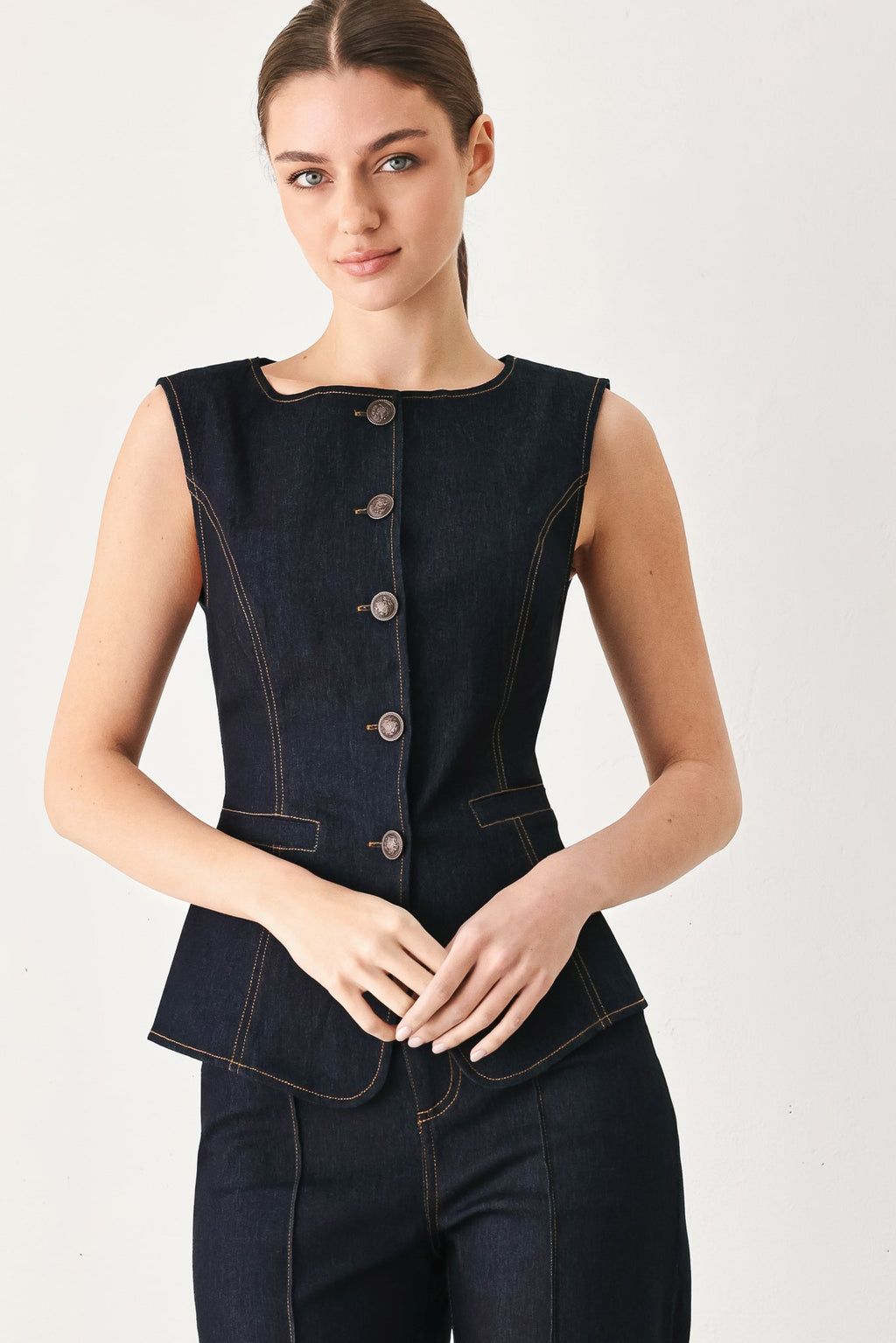 CONTRAST STITCH DENIM VEST