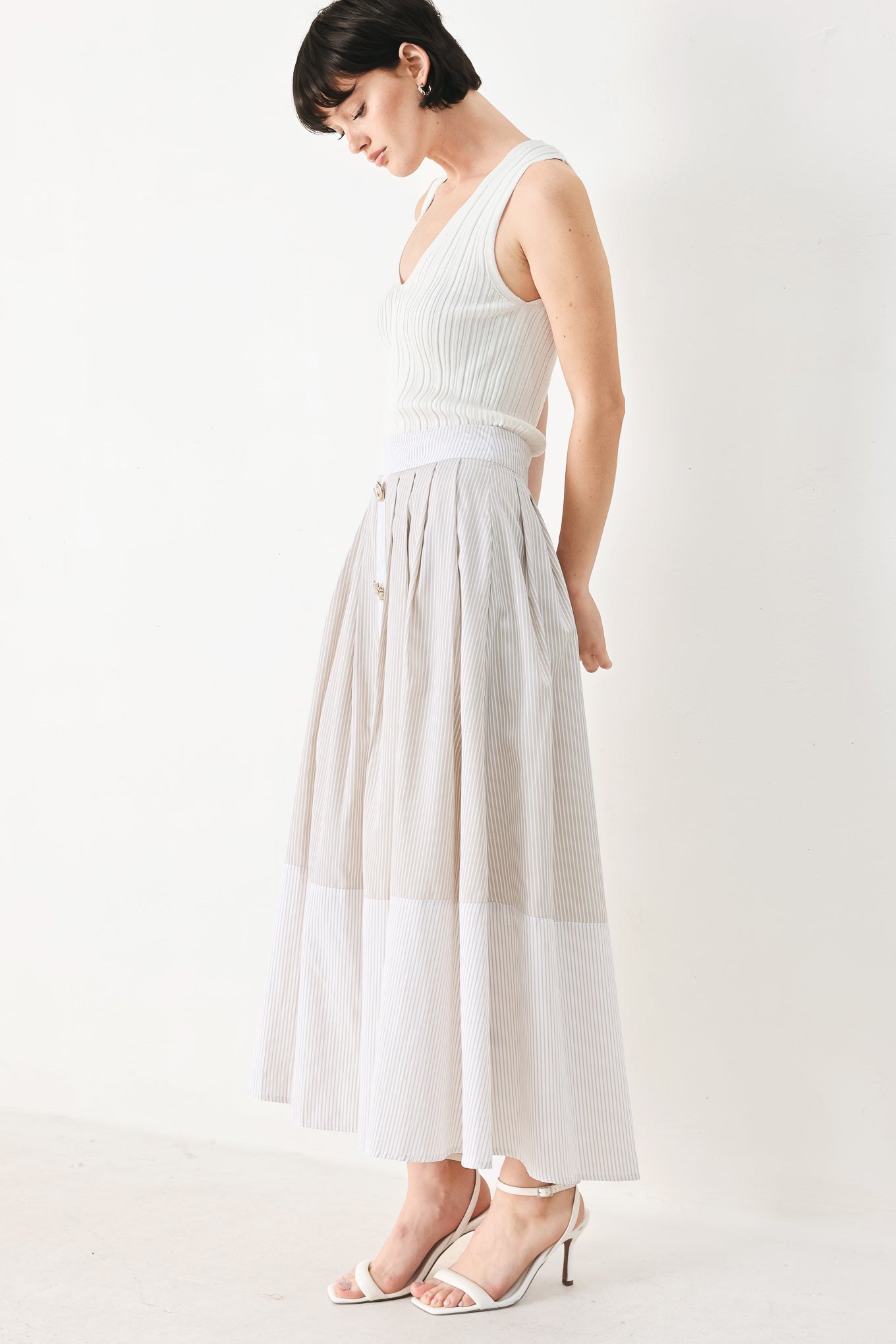 COASTAL LIGHT WOVEN MIDI SKIRT