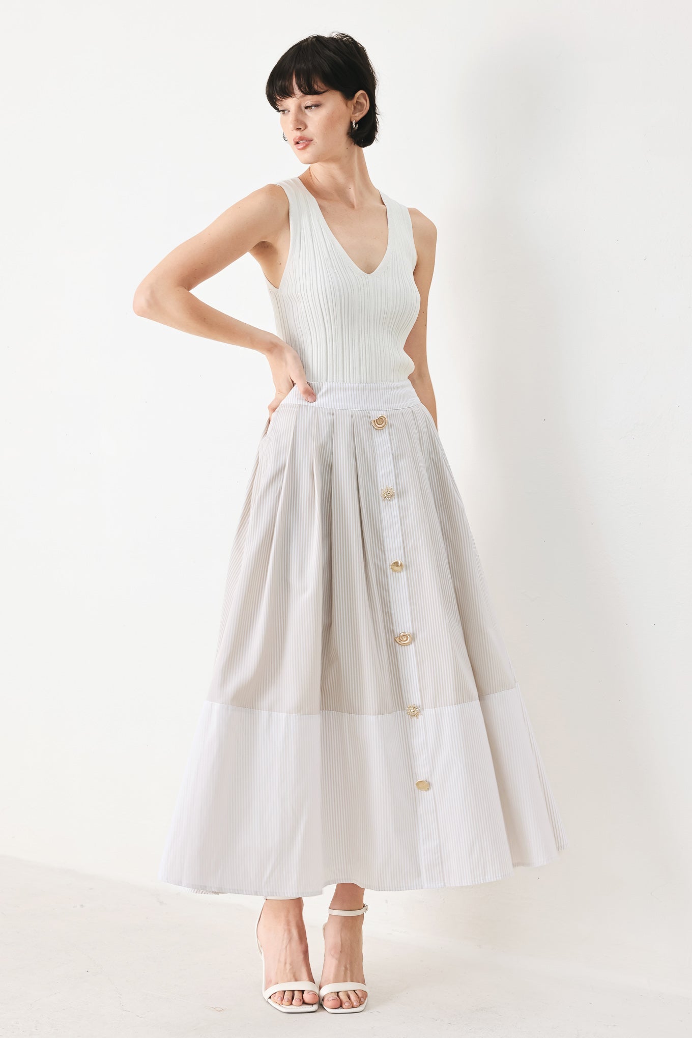 COASTAL LIGHT WOVEN MIDI SKIRT