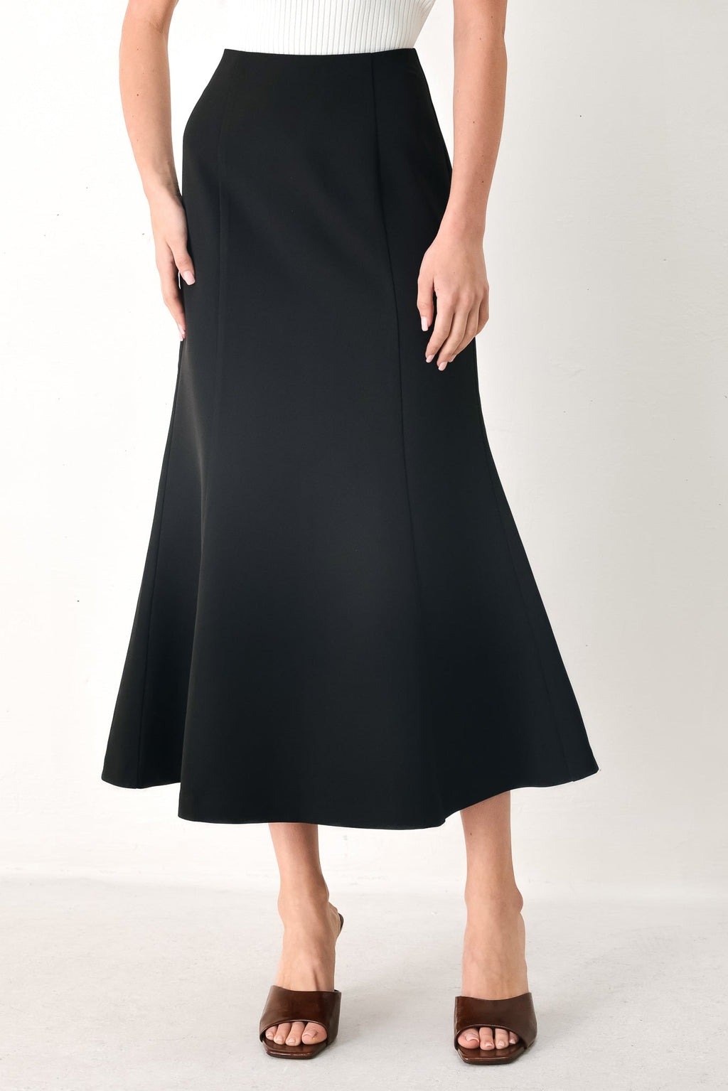 EVERYDAY PERFECTION WOVEN MIDI SKIRT
