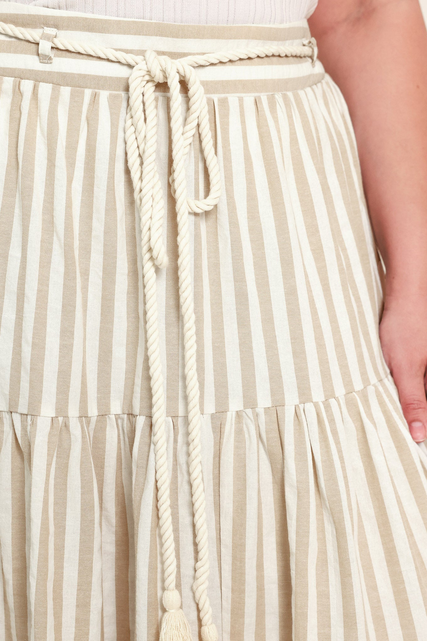 HAMPTONS WEEKEND WOVEN MAXI SKIRT