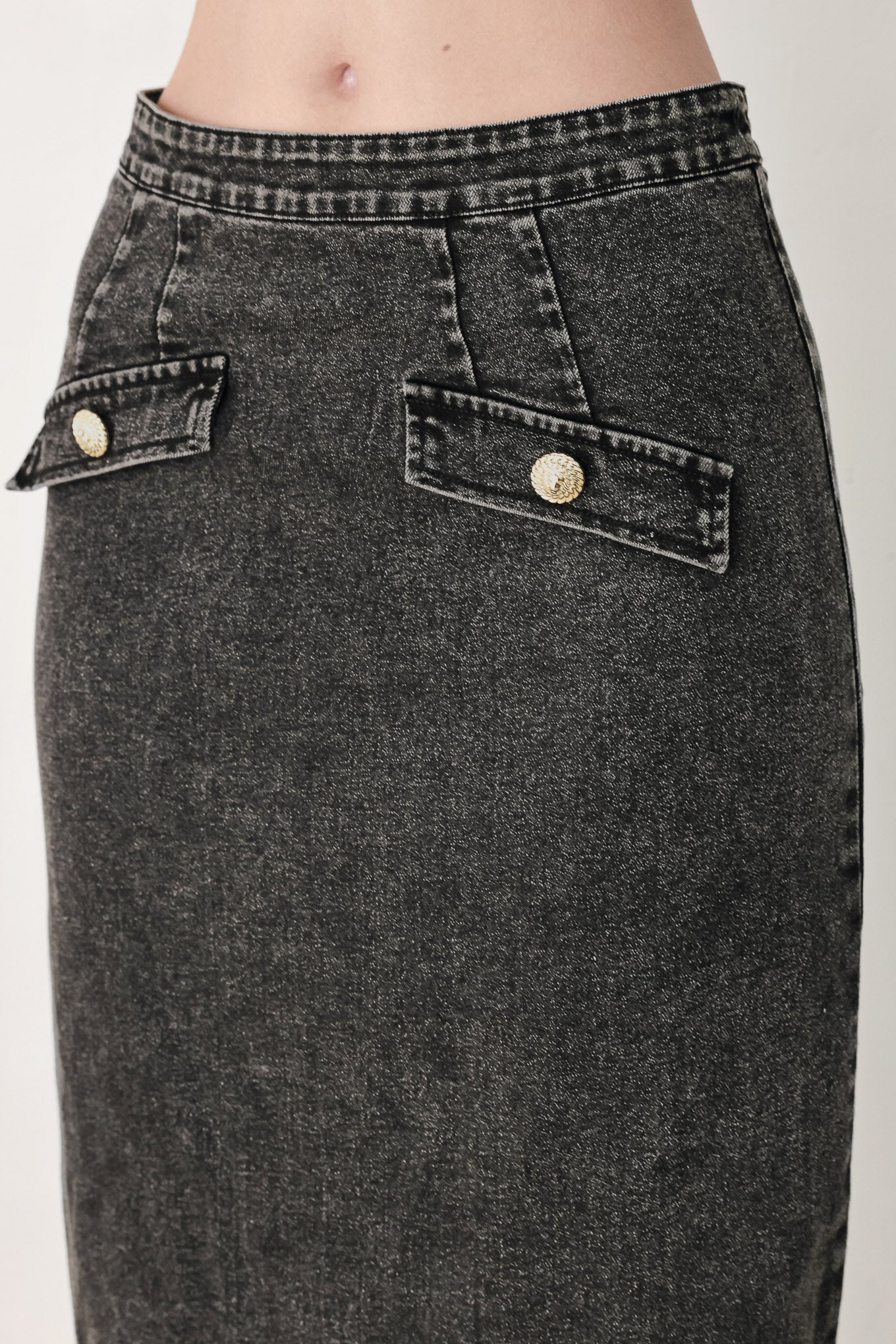 STONEWASHED DENIM MIDI PENCIL SKIRT