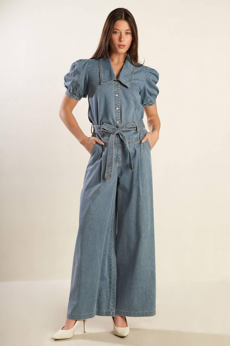 WONDERING WHY LIGHT DENIM PANTS