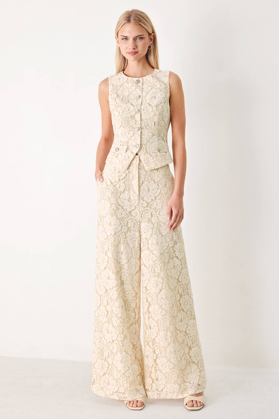 DELICATE BEAUTY WOVEN LACE PANTS