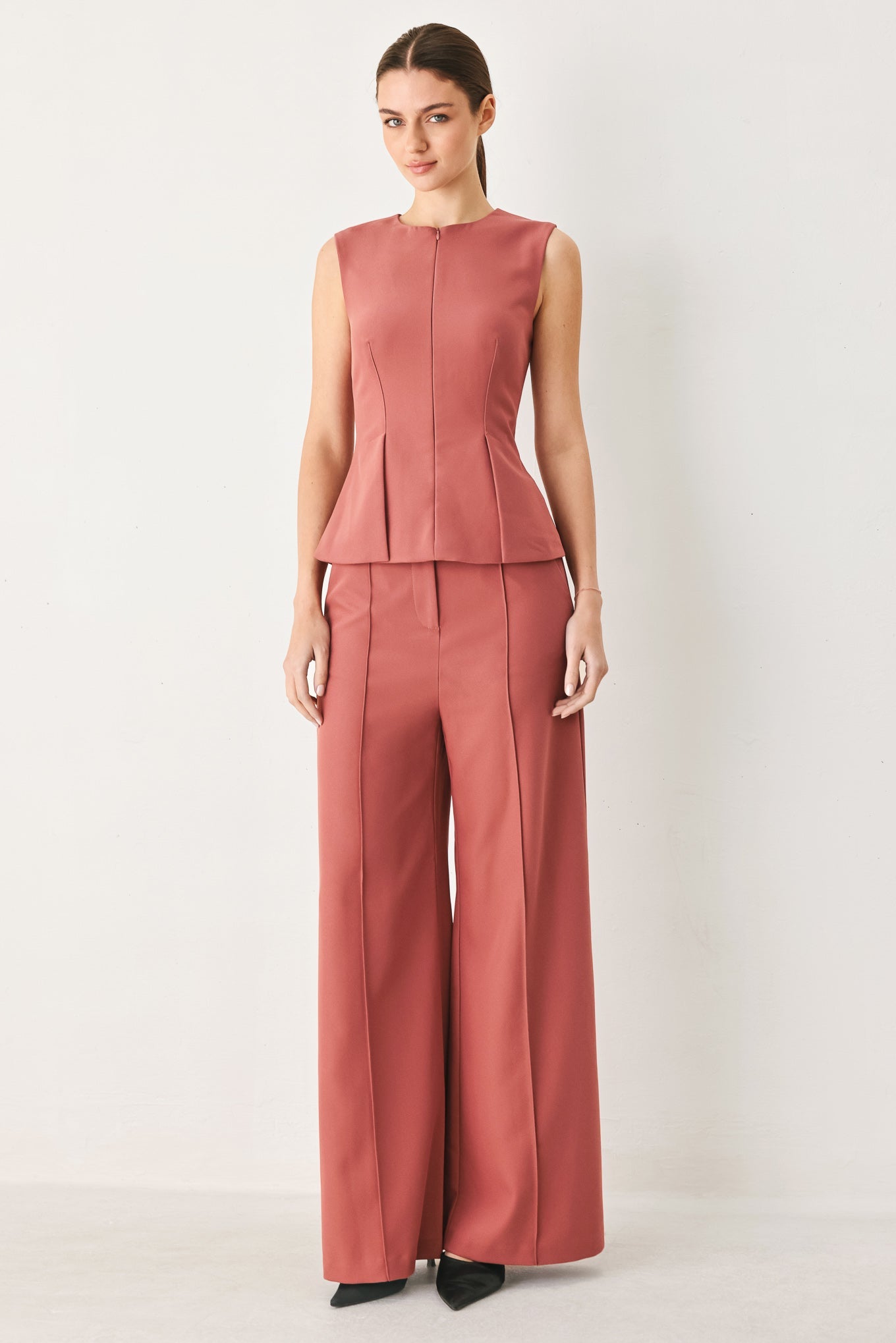 MODERN FLOW WOVEN PANTS