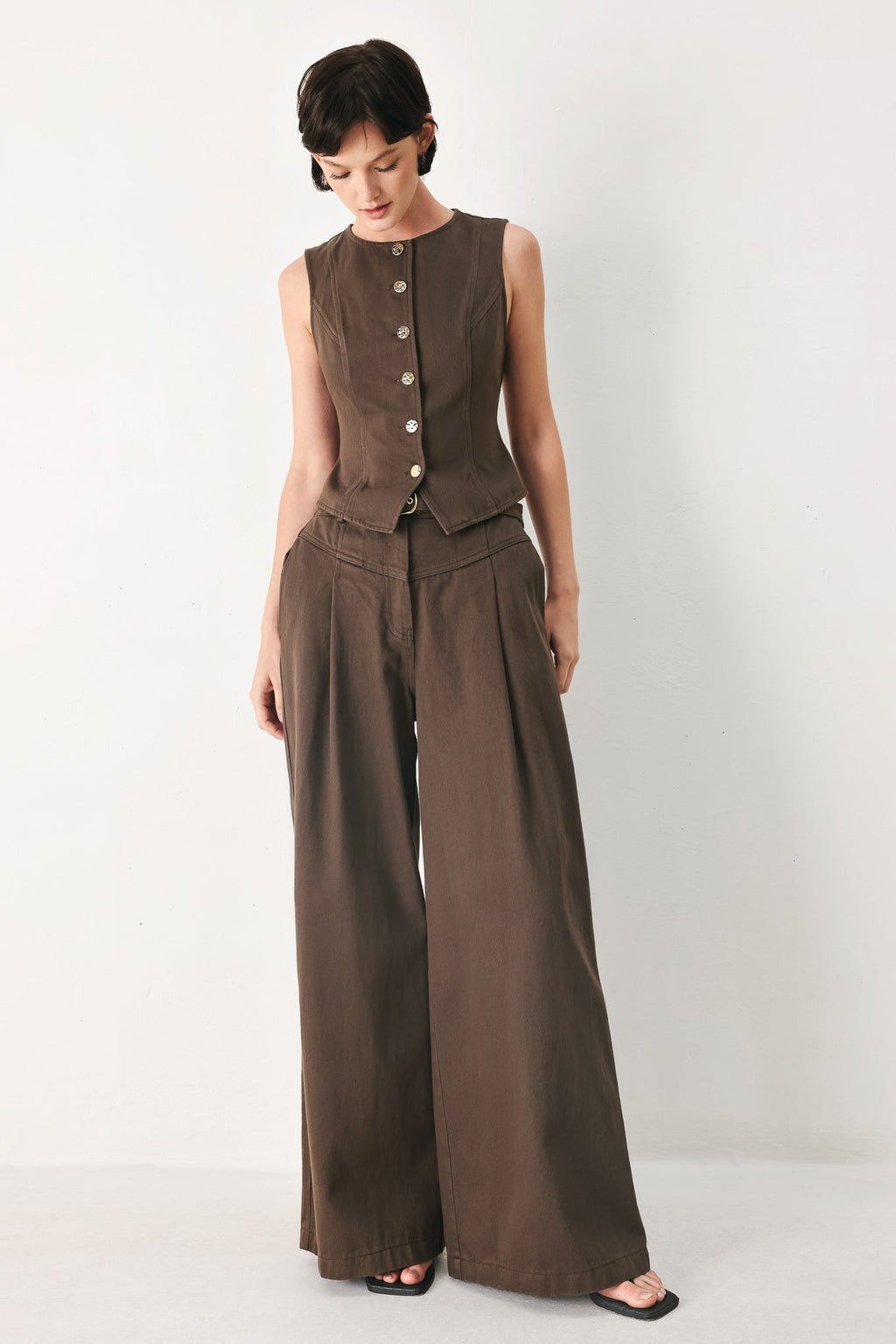 BROWN SUGAR STATEMENT WOVEN PANTS