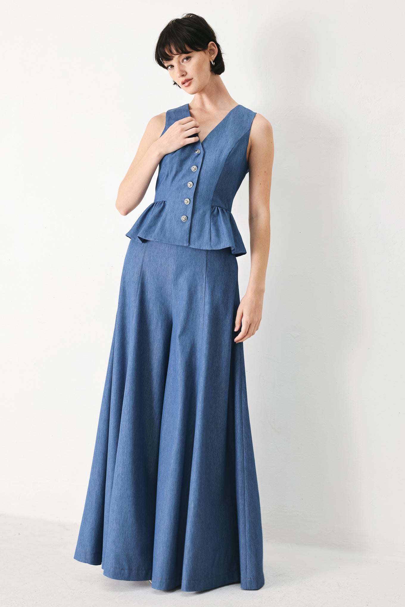 CASUAL ROMANCE WOVEN PANTS