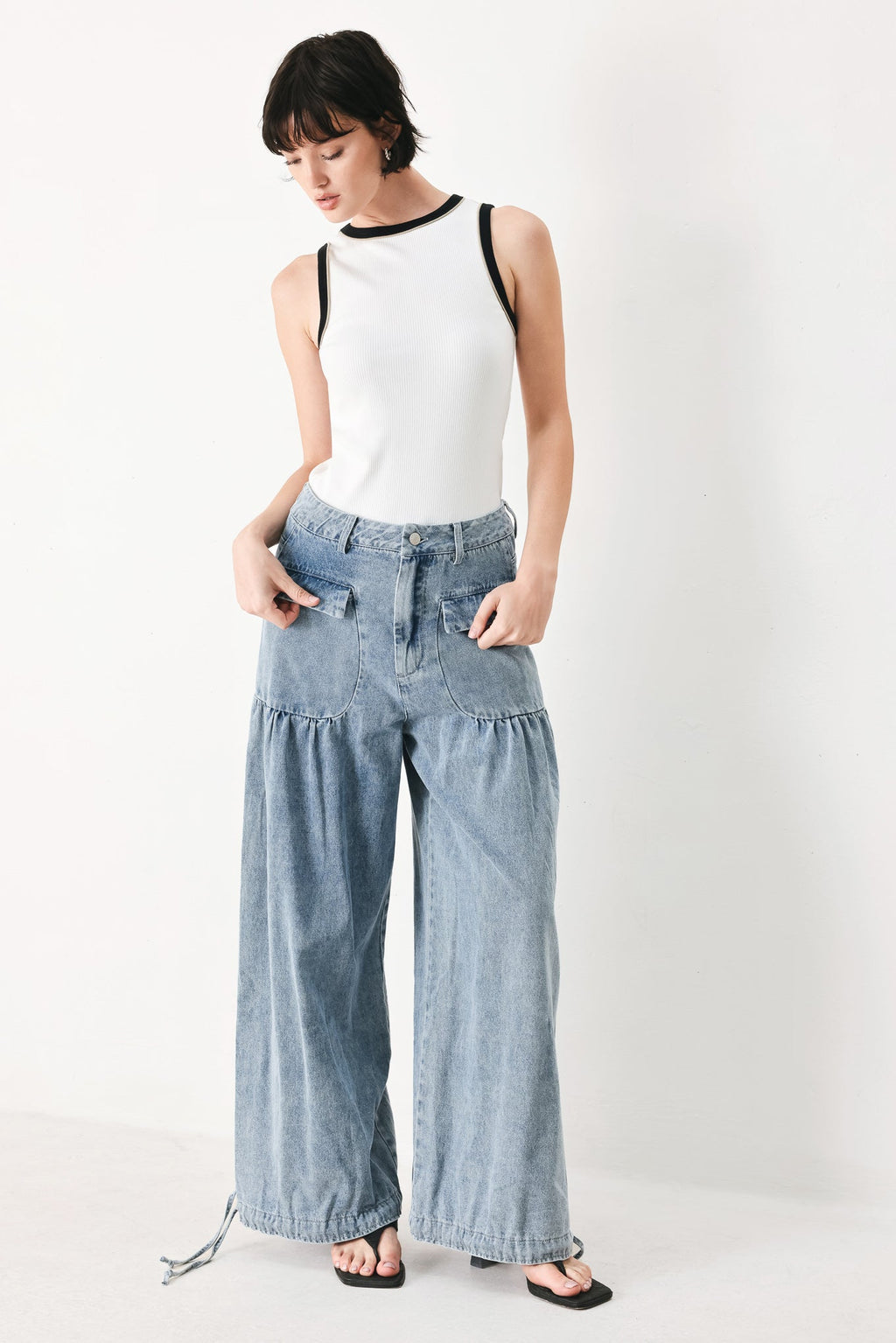 EASY EDGE DENIM PANTS