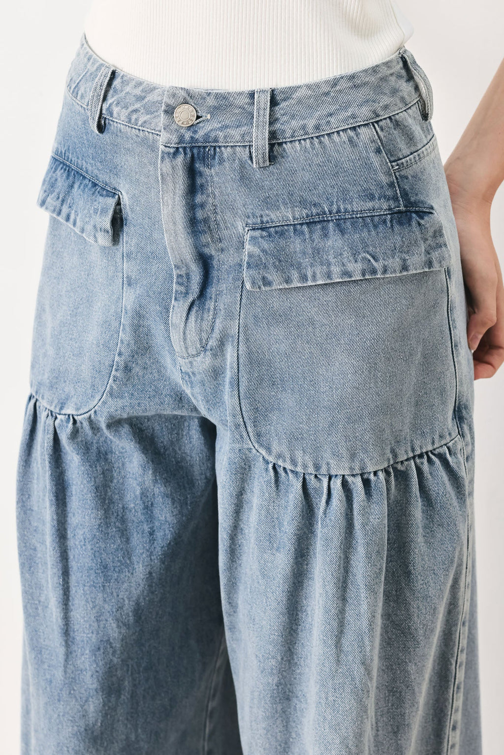 EASY EDGE DENIM PANTS