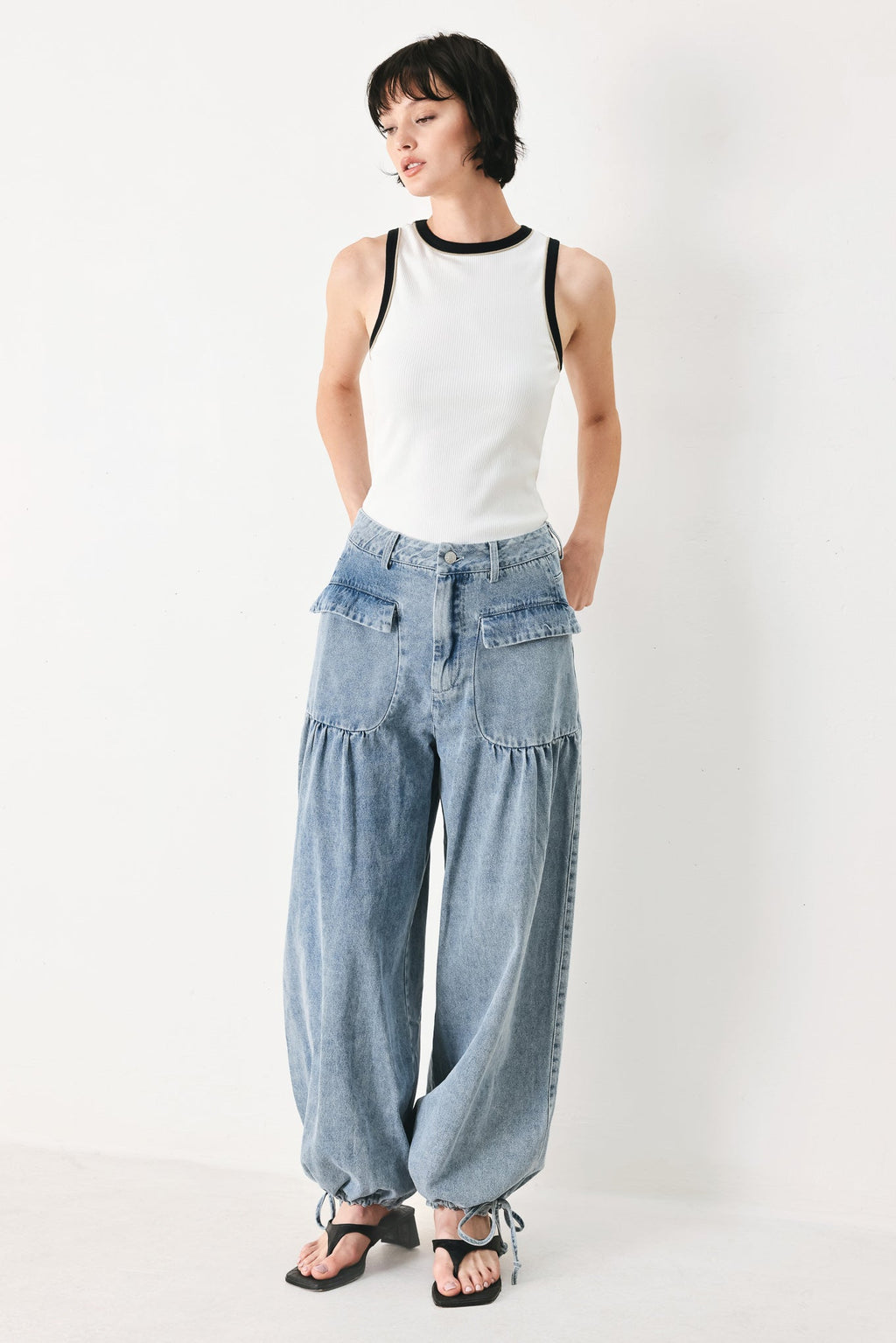 EASY EDGE DENIM PANTS