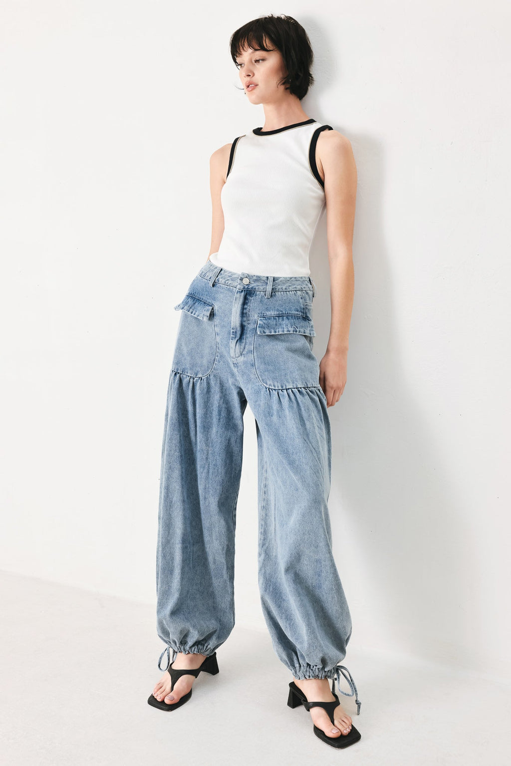 EASY EDGE DENIM PANTS