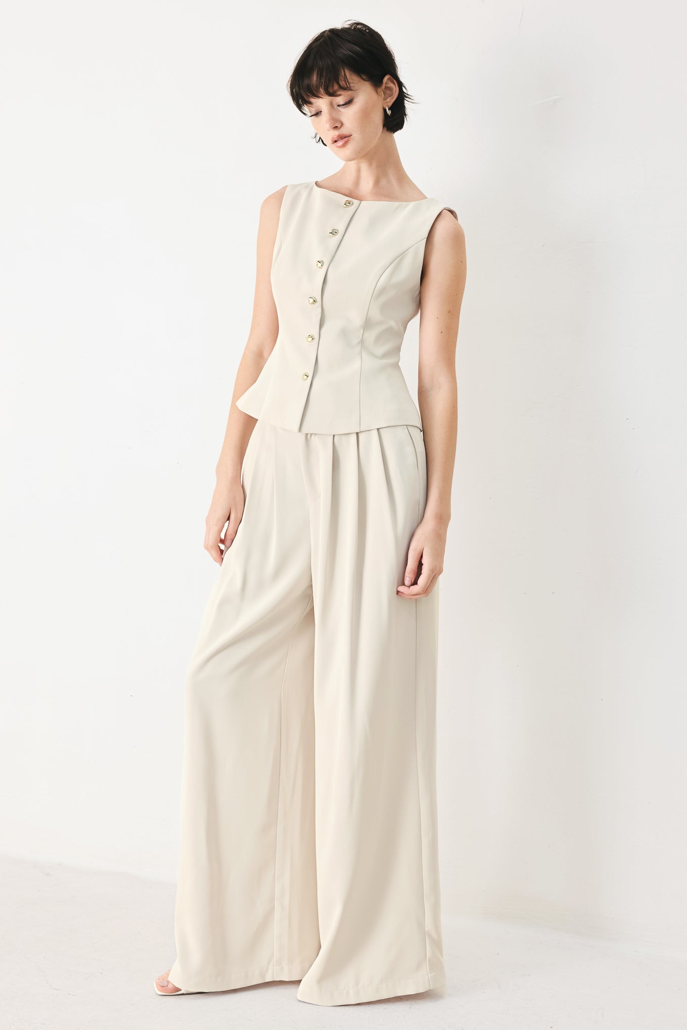 MODERN MINIMAL WOVEN PANTS