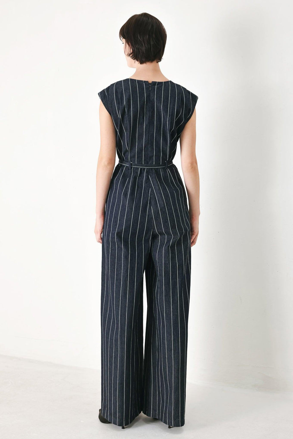 SOFT LINE ROMANCE WOVEN JUMPSUIT
