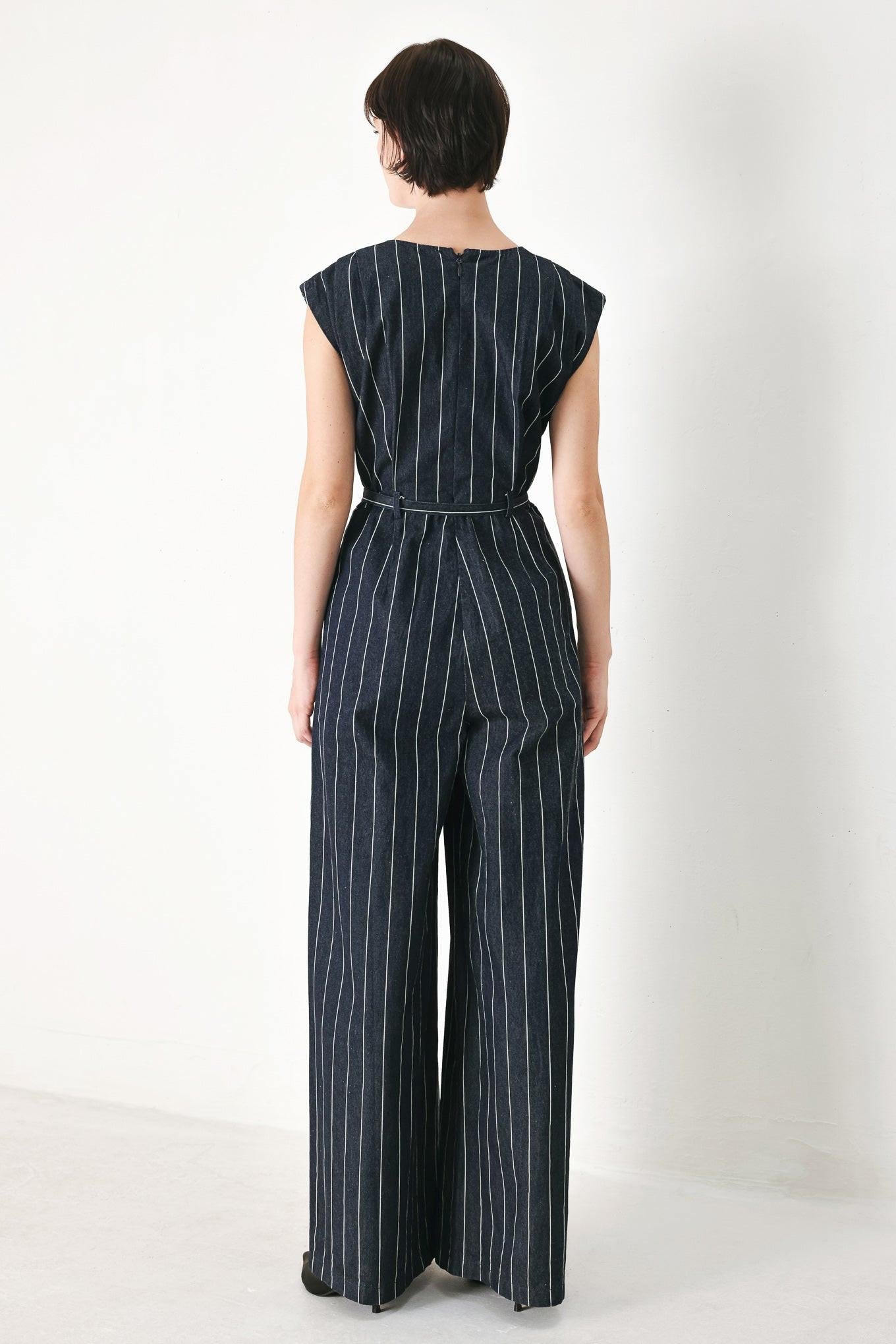 SOFT LINE ROMANCE WOVEN JUMPSUIT