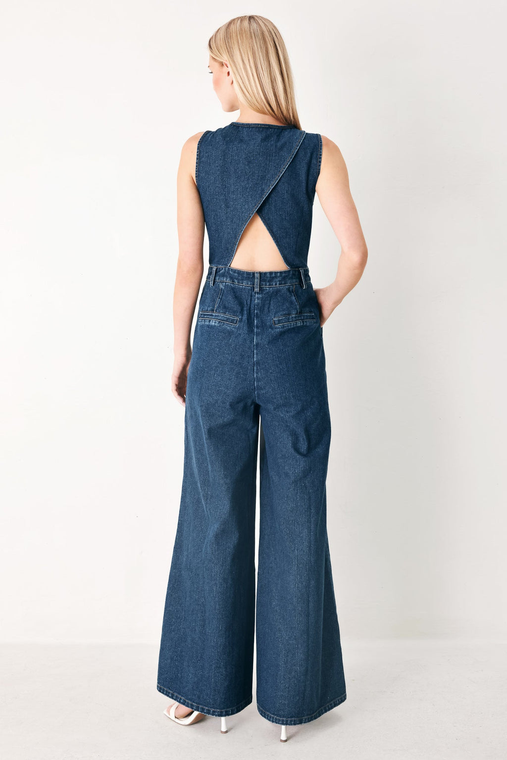 RUNWAY HIT LINE DENIM JUMPSUIT