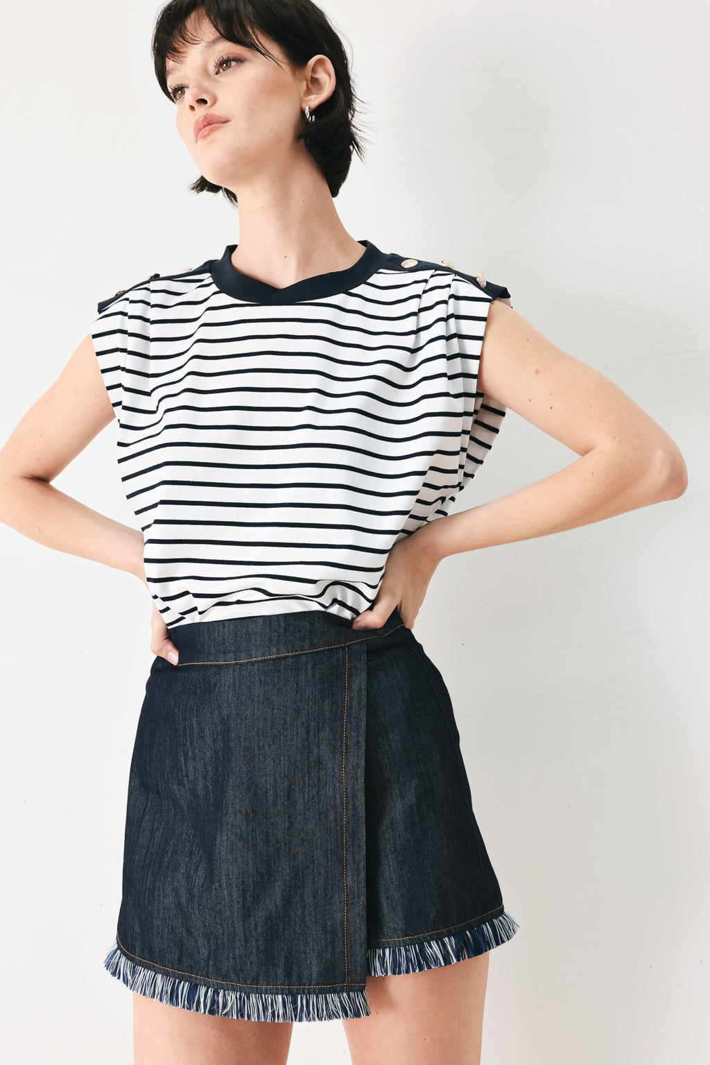POWER SOFT WOVEN SKORT