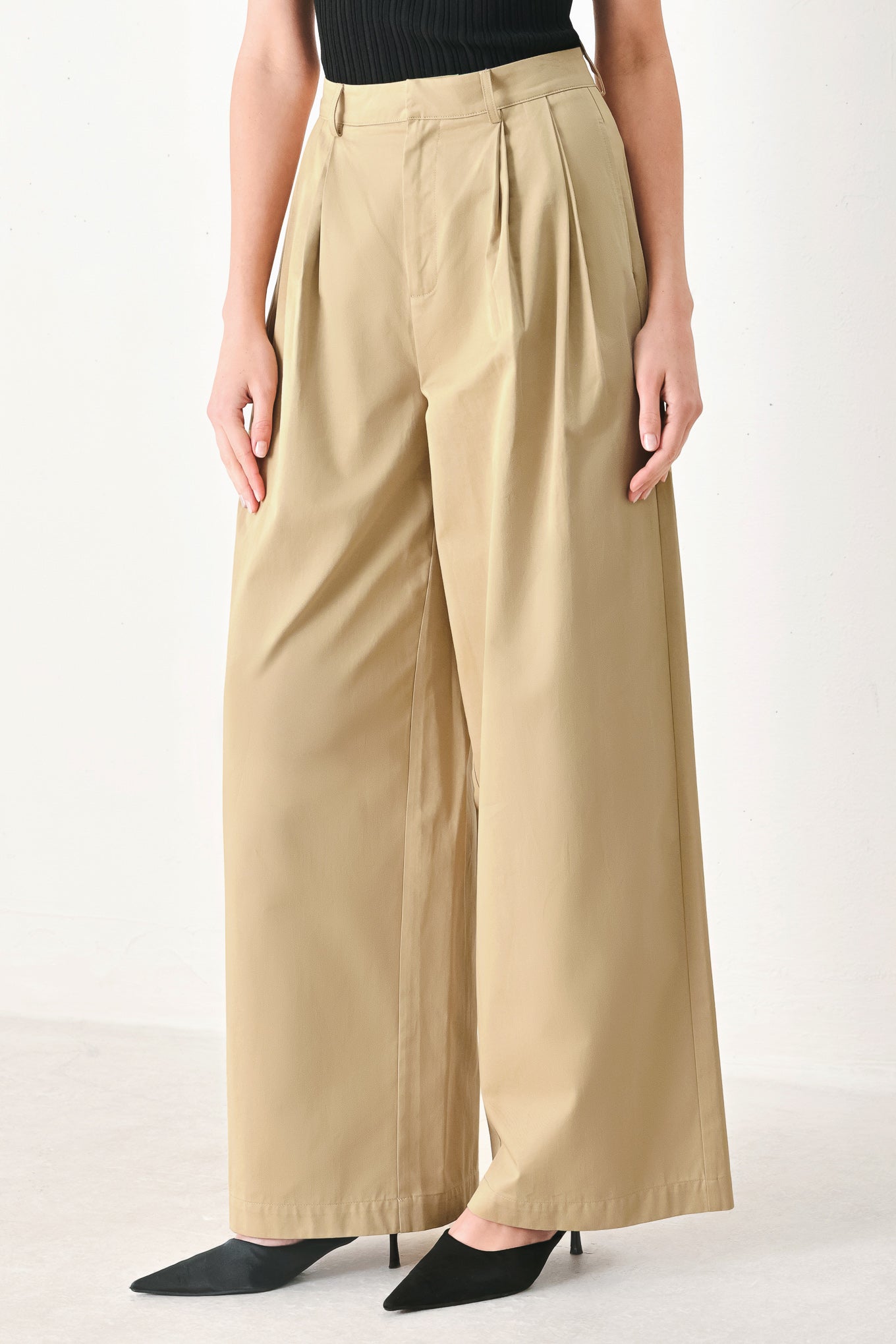 WORKDAY FLOW WOVEN PANTS