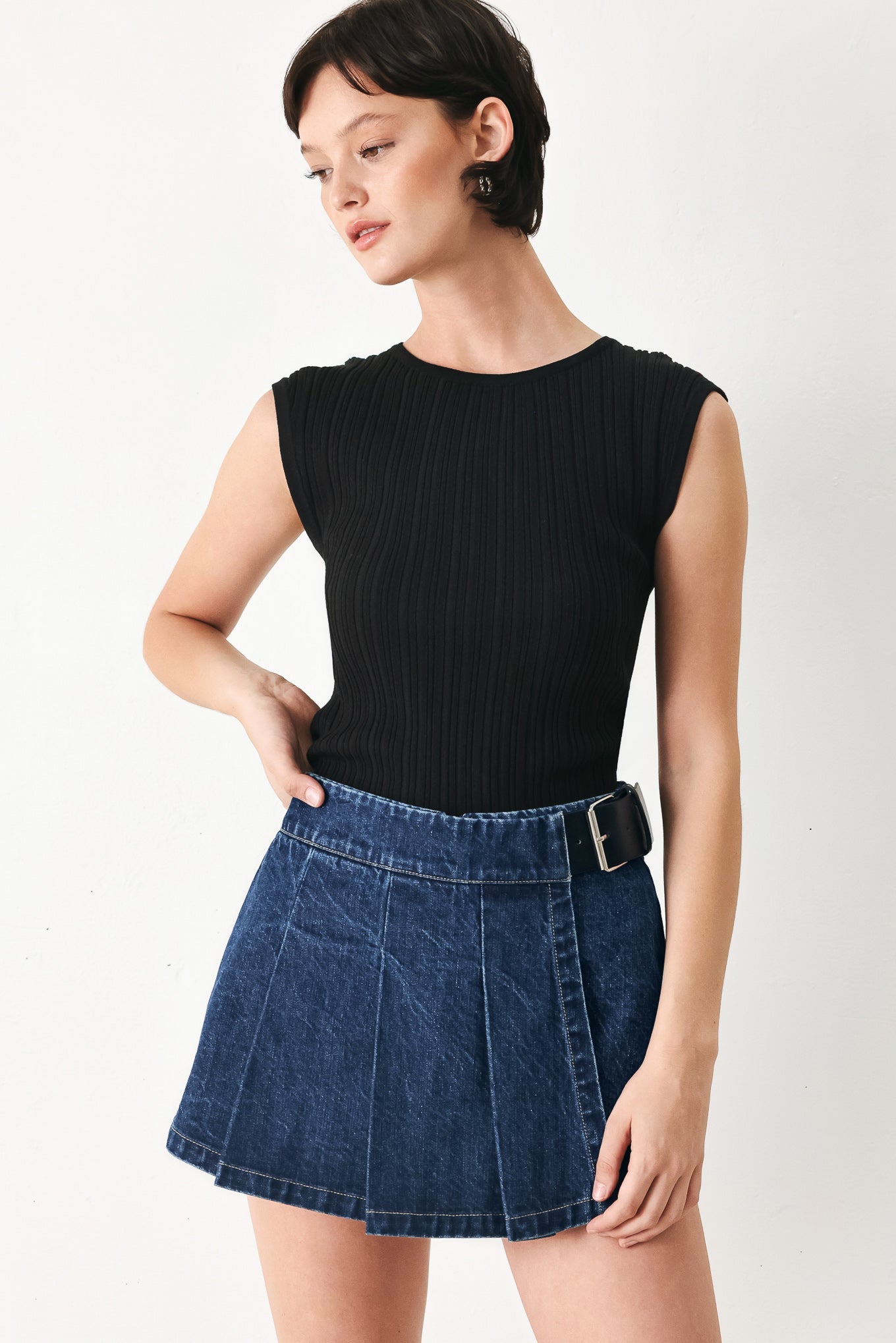 THE POWER MOVE DENIM SKORT