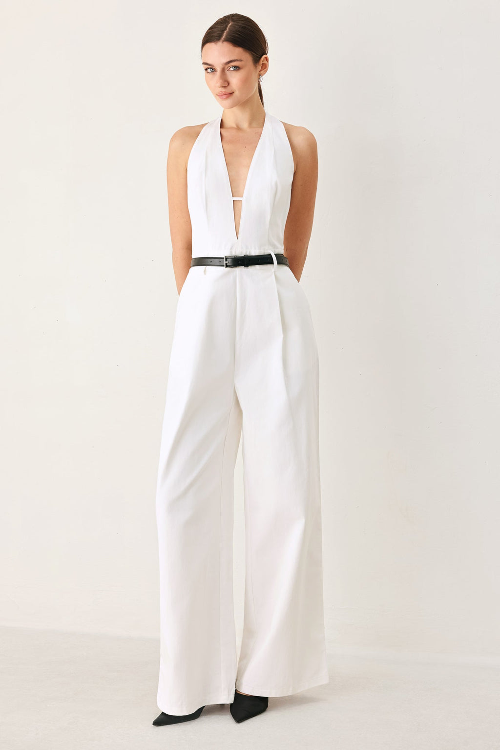 PRETTY MOMENT HALTER WOVEN JUMPSUIT