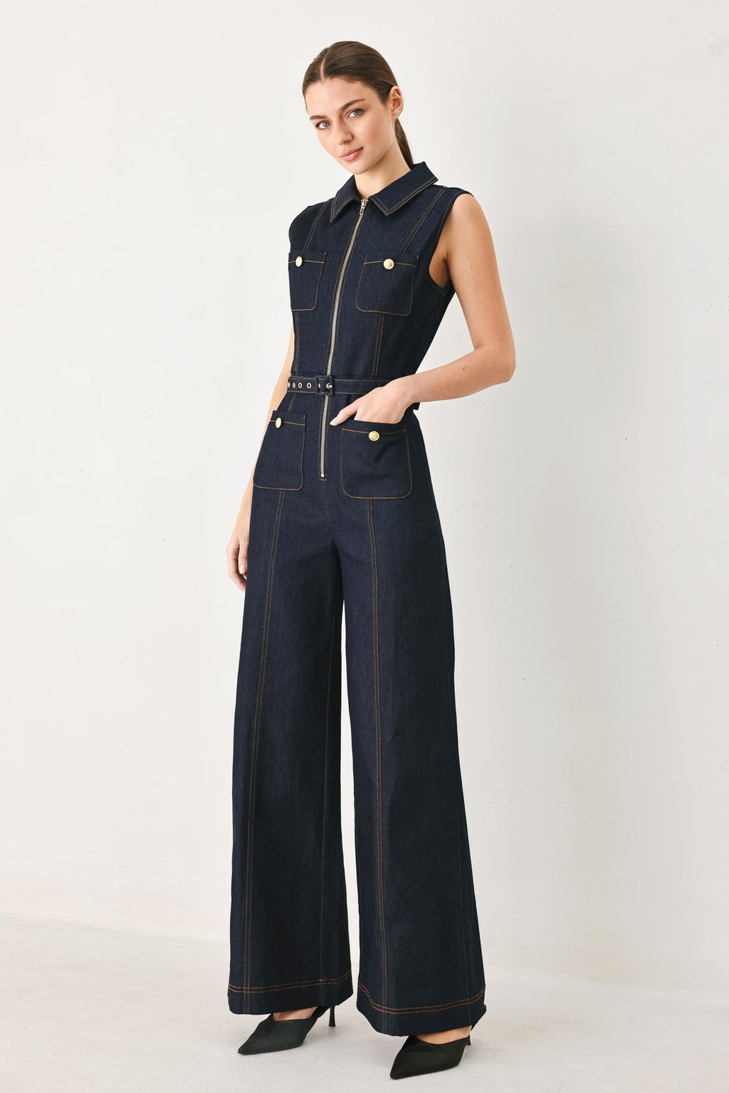 SLEEVELESS WORKWEAR DENIM JUMPSUIT