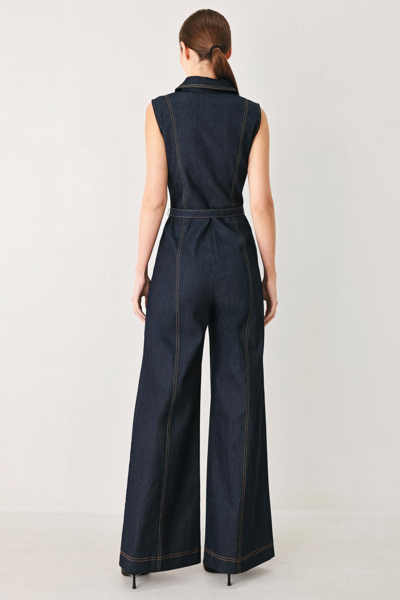 SLEEVELESS WORKWEAR DENIM JUMPSUIT