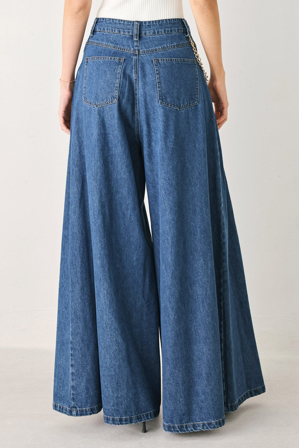 STATEMENT BLUE WIDE LEG DENIM PANTS