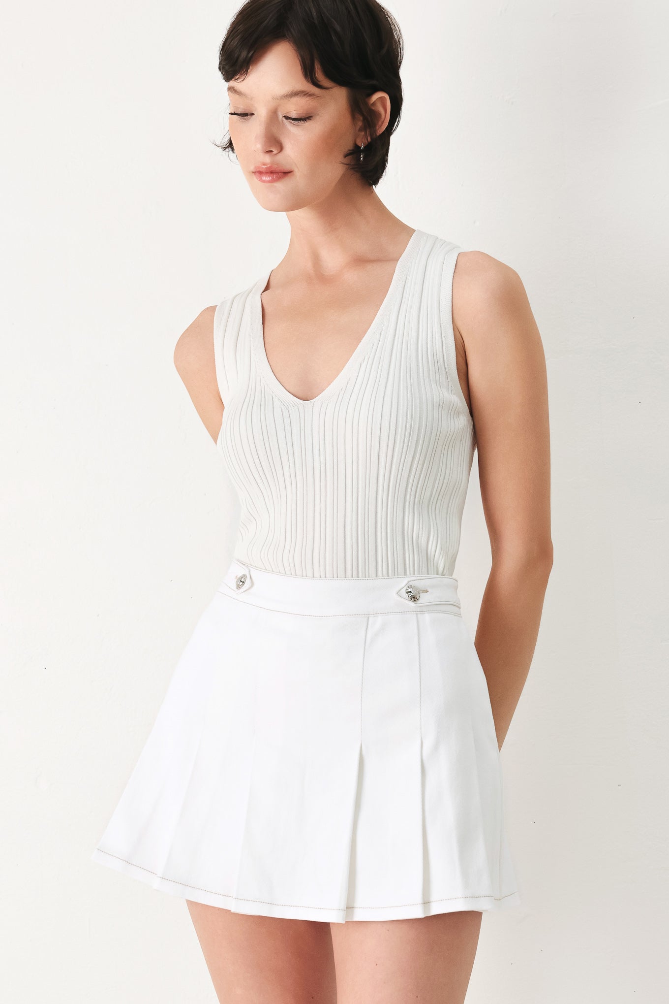 CHAMPAGNE CLUB WOVEN SKORT