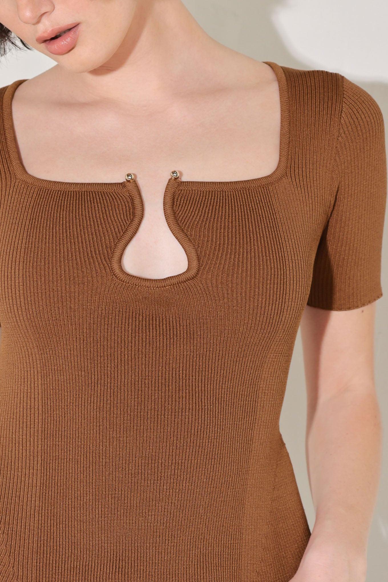GOLDEN GLOW MOMENT SWEATER TOP