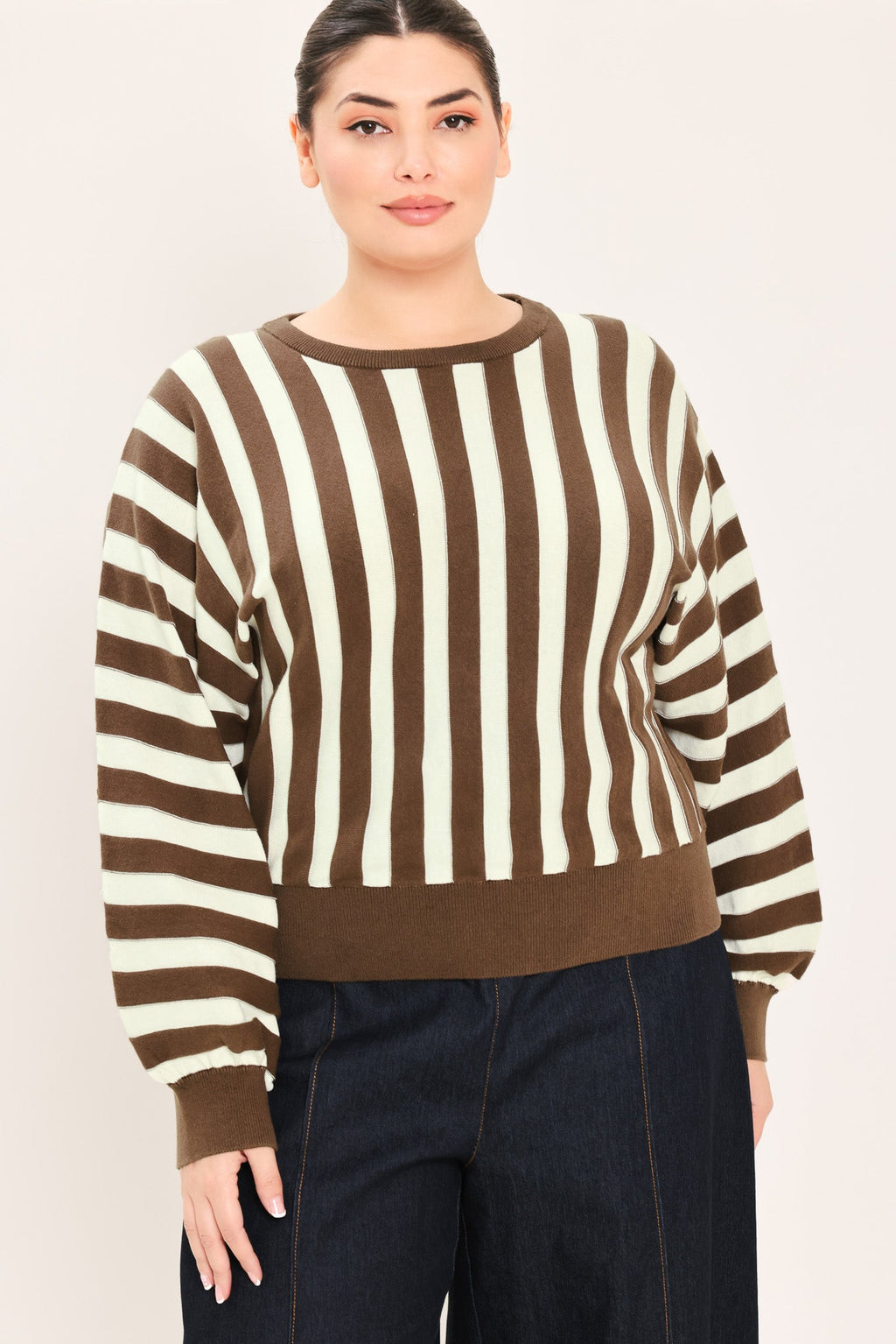 CAPPUCCINO VERTICAL STRIPE KNIT TOP