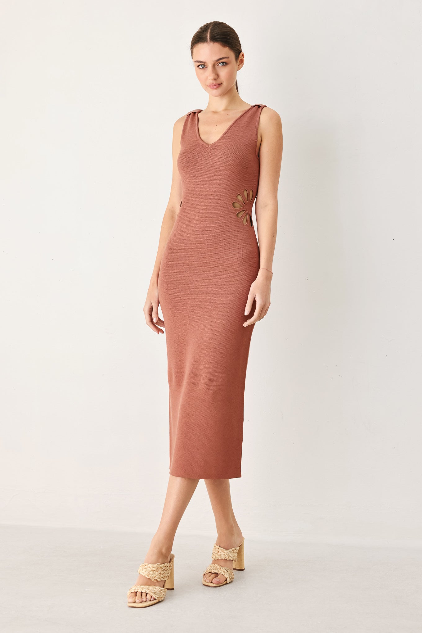 MODERN BLOOM SWEATER MIDI DRESS