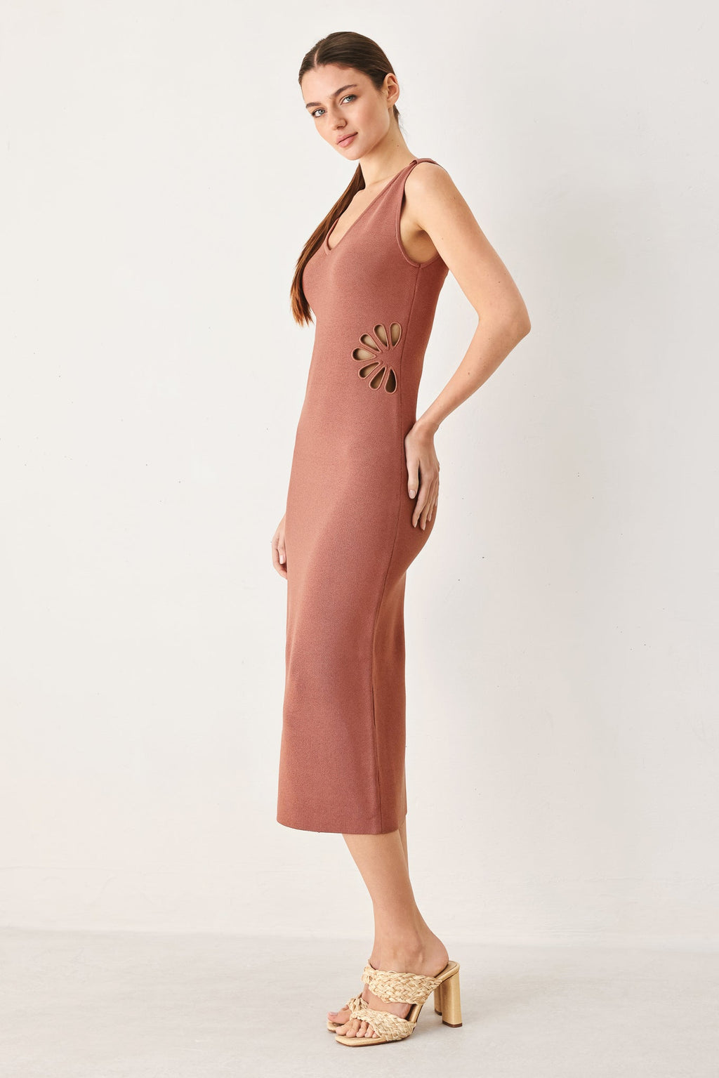MODERN BLOOM SWEATER MIDI DRESS