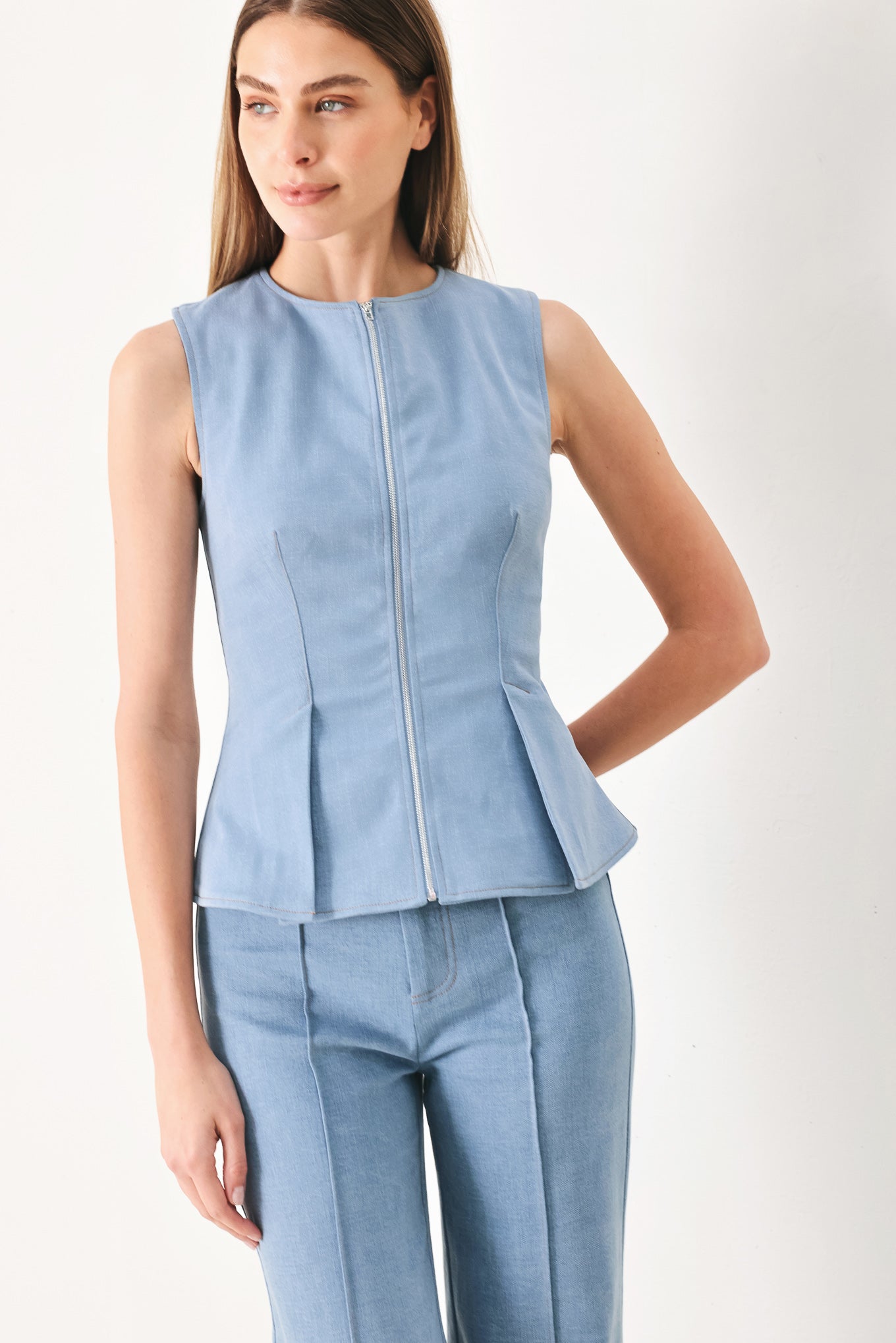 LUNA FLARE WOVEN TOP