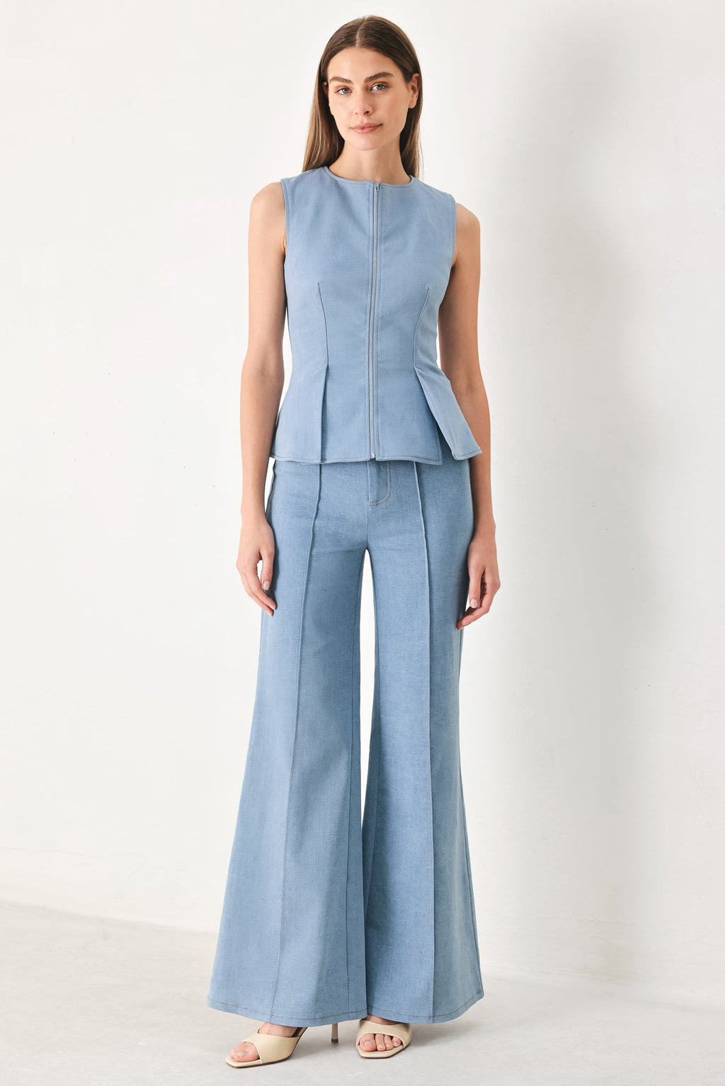 LUNA FLARE WOVEN TOP