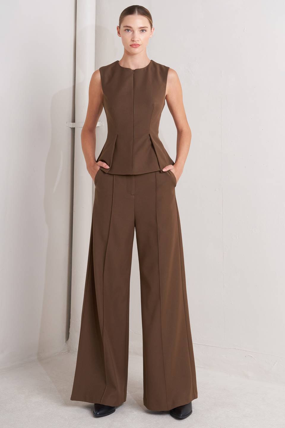 MODERN FLOW WOVEN TOP