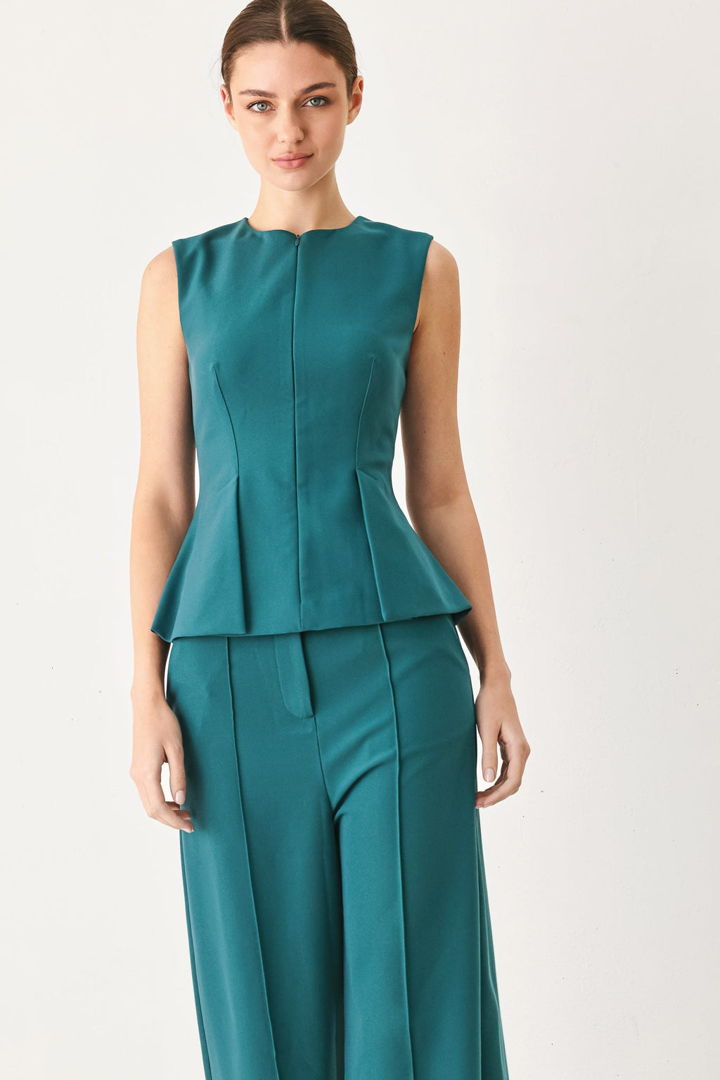 MODERN FLOW WOVEN TOP