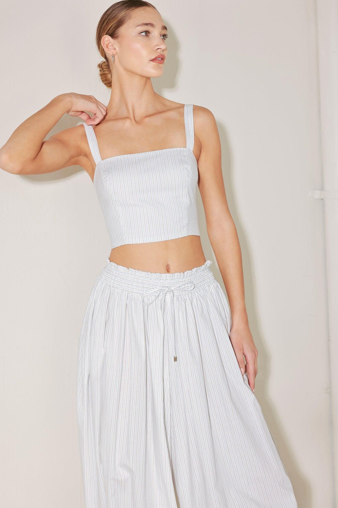 OCEAN BREEZE WOVEN CROP TOP